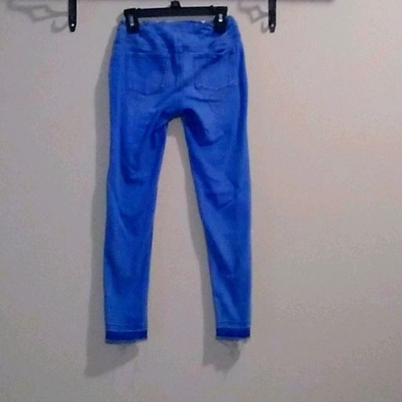 Jeans - Picture 2 of 2